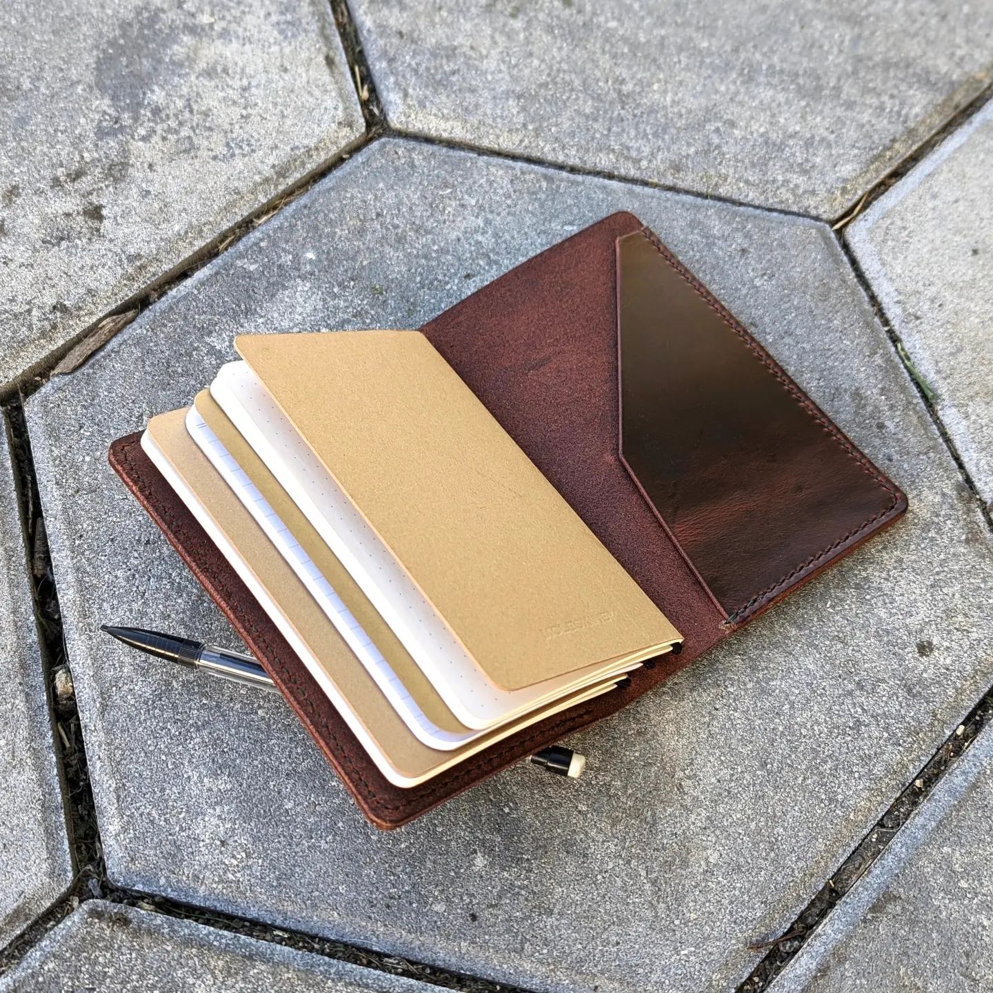 Pocket Traveller's Refillable Notebook | Dark Red Distressed Leather