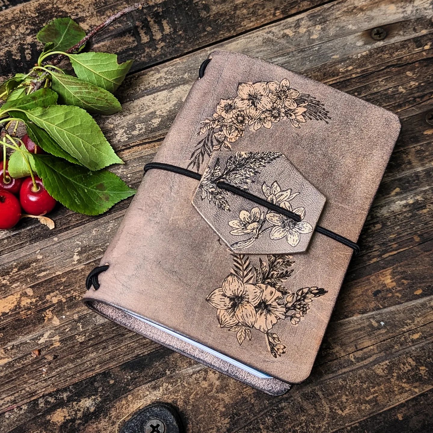 Pocket Traveller's Refillable Notebook | Ink-Stamped Flowers