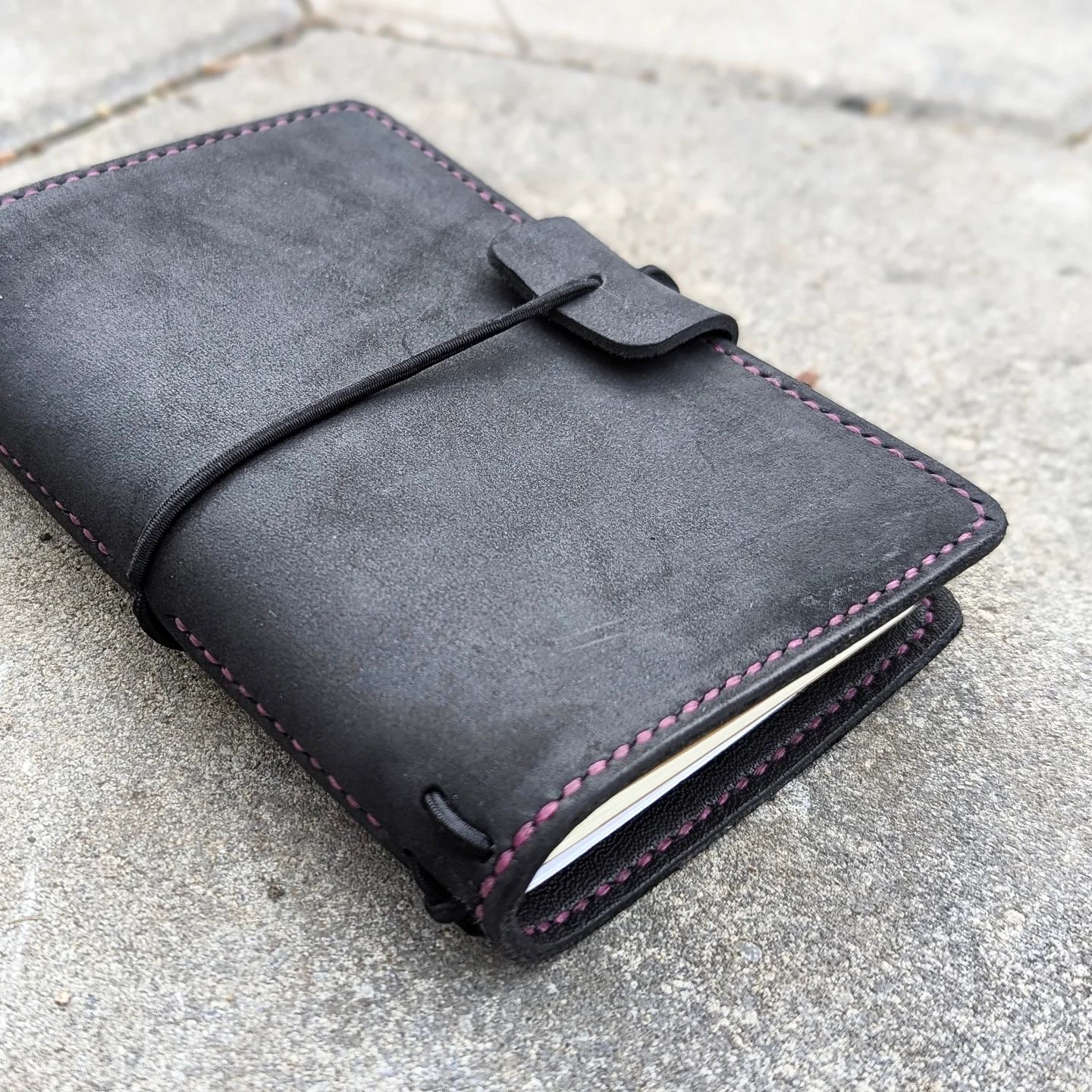 POCKET Traveller's Refillable Notebook | Black Nubuck