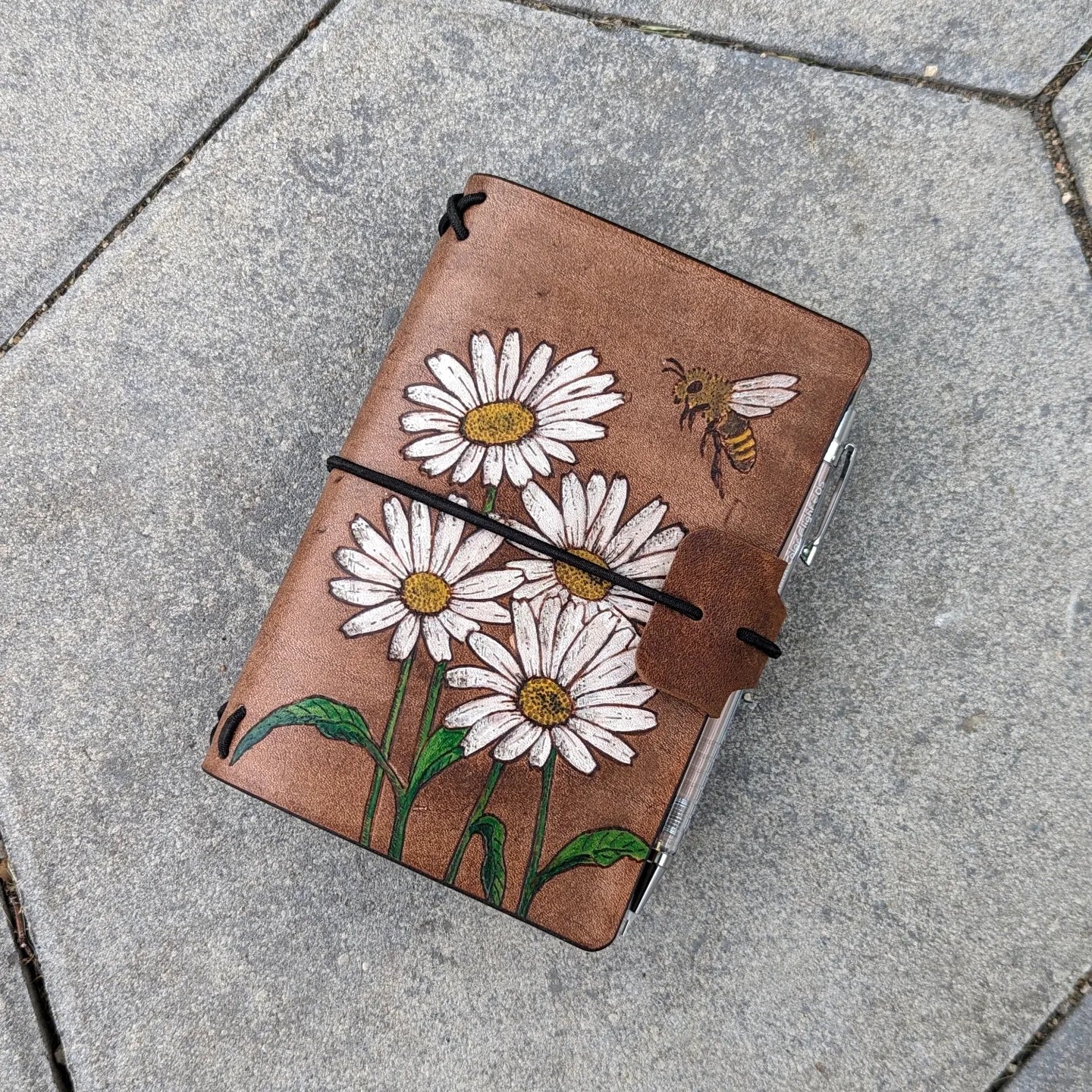 Pocket Traveller's Refillable Notebook | Pyrography Daisies