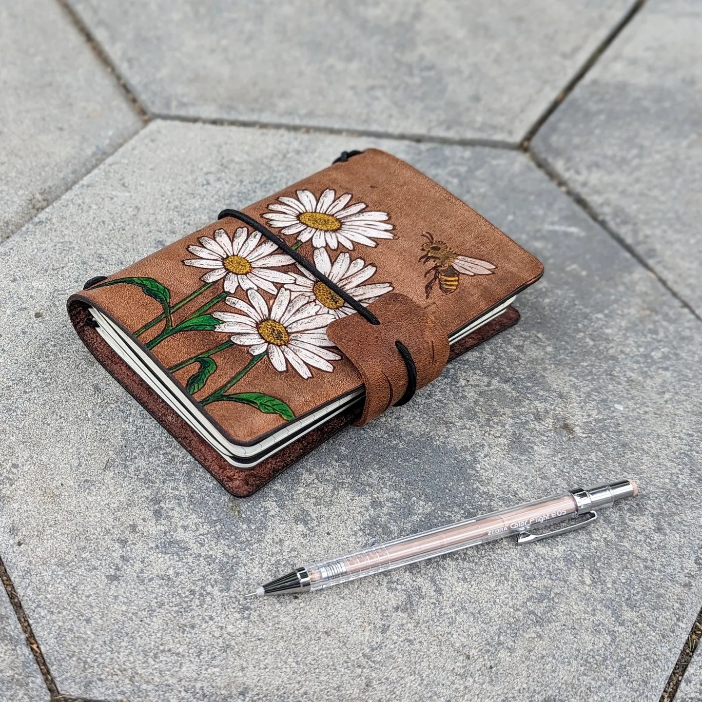 Pocket Traveller's Refillable Notebook | Pyrography Daisies