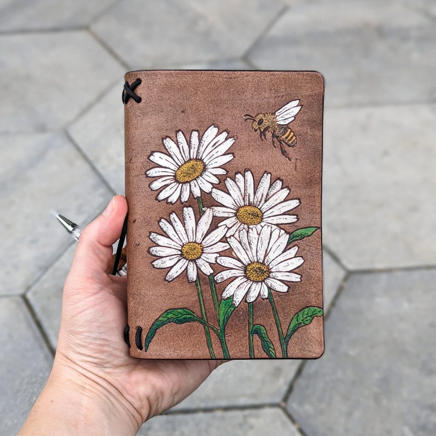 Pocket Traveller's Refillable Notebook | Pyrography Daisies