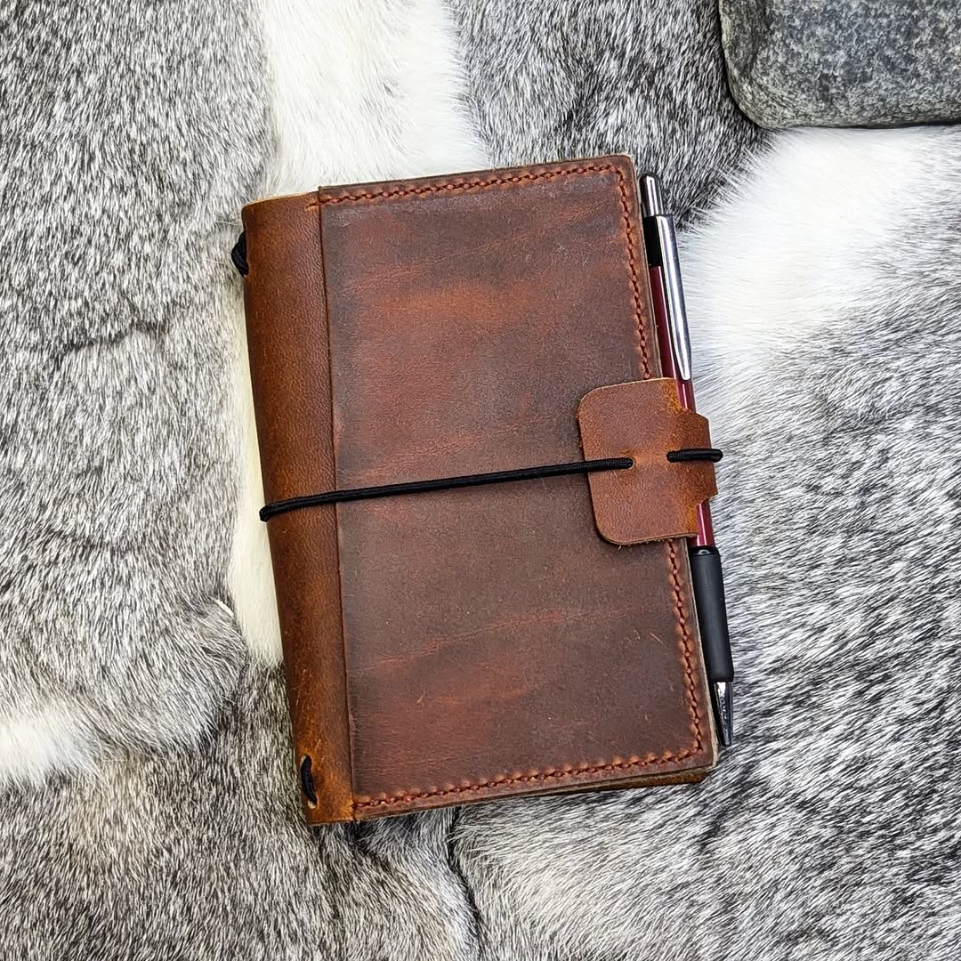 POCKET Traveller's Refillable Notebook | Rua Tome 'Live Edge' #5