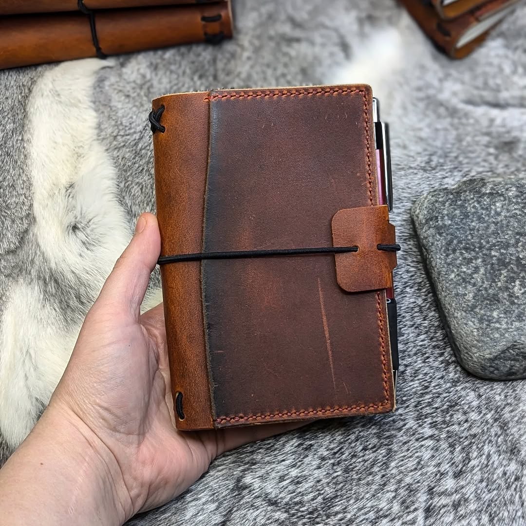 POCKET Traveller's Refillable Notebook | Rua Tome 'Live Edge' #6