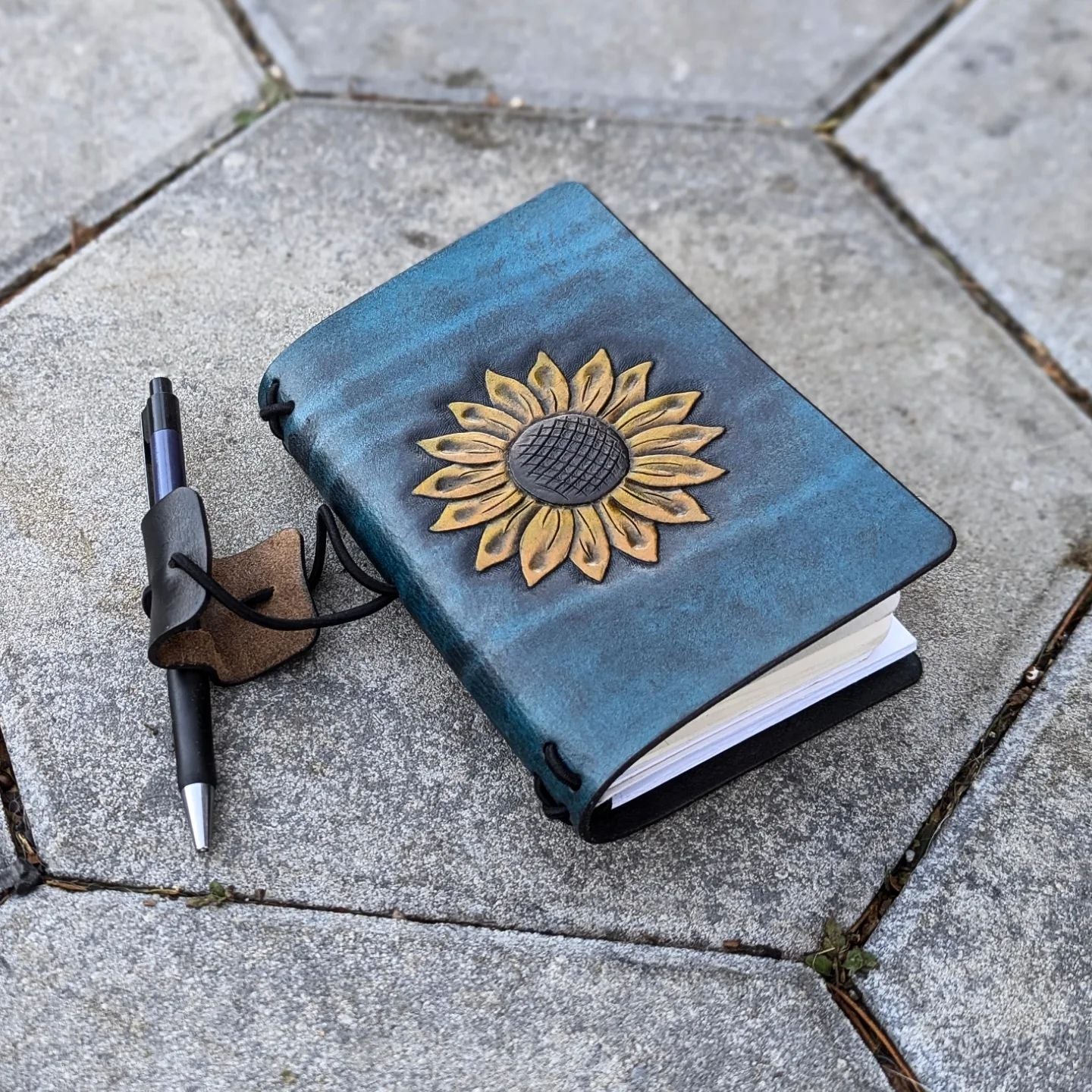 Pocket Traveller's Refillable Notebook | Tooled Sunflower