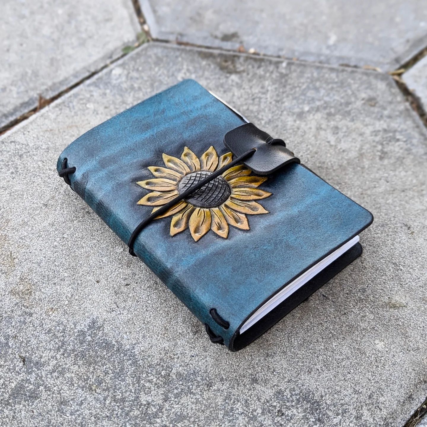 Pocket Traveller's Refillable Notebook | Tooled Sunflower