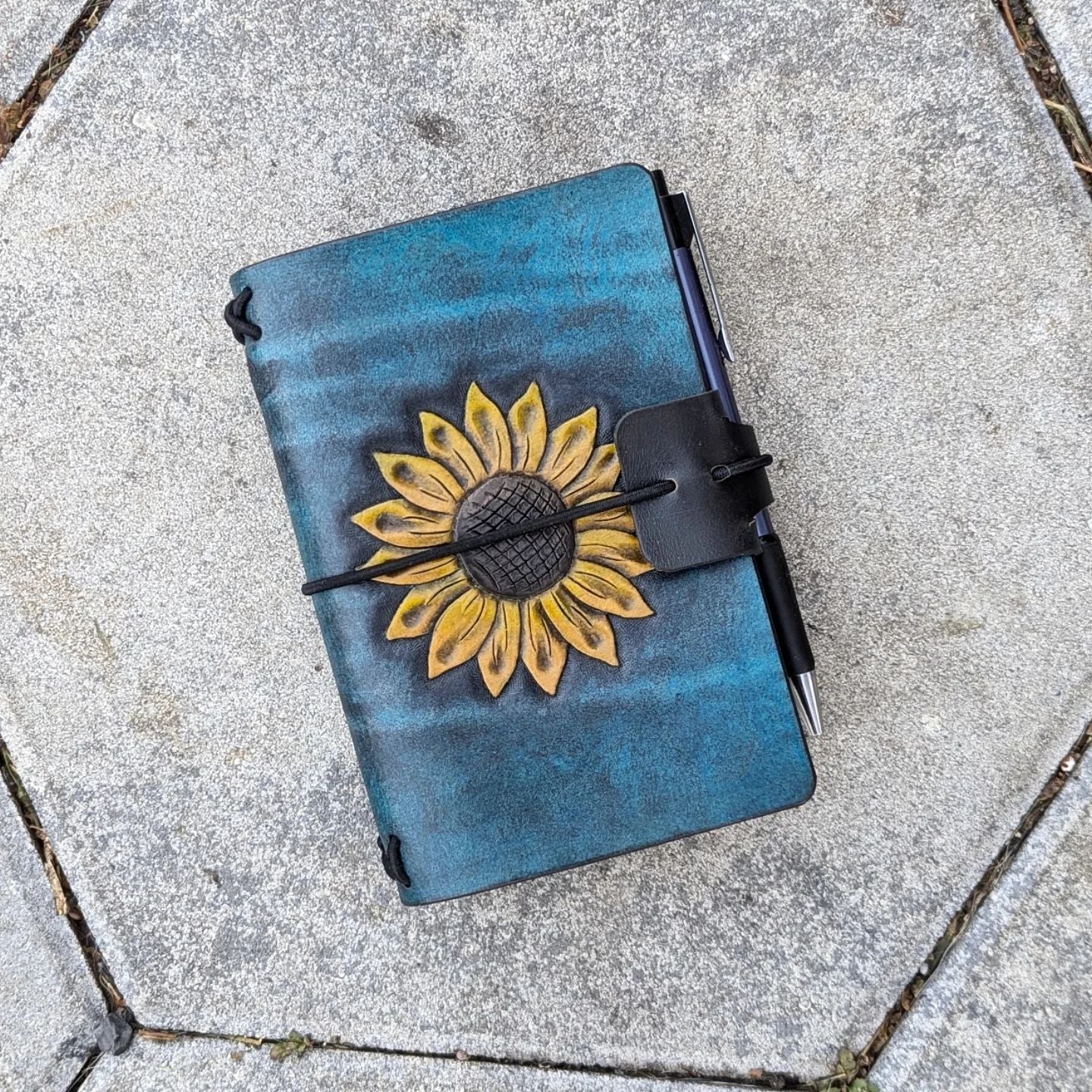 Pocket Traveller's Refillable Notebook | Tooled Sunflower