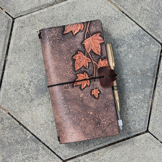 TN STANDARD Traveller's Refillable Notebook | Tooled Ivy Vine, Copper