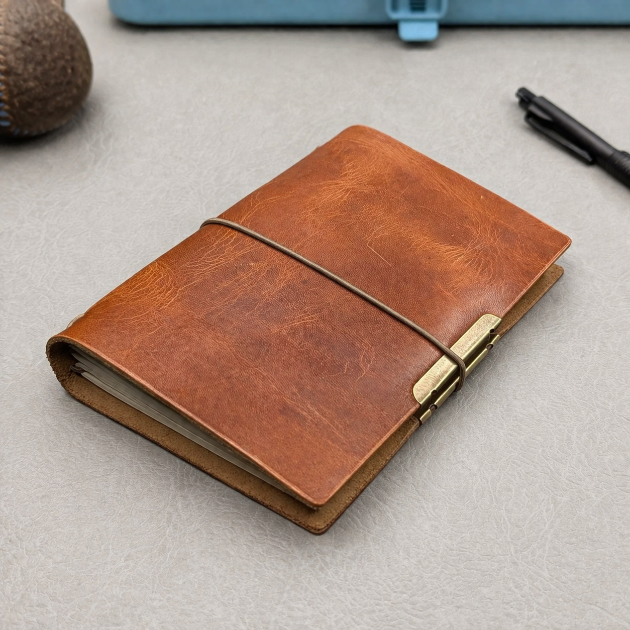 A6 Traveller's Notebook | Cognac, No. 1
