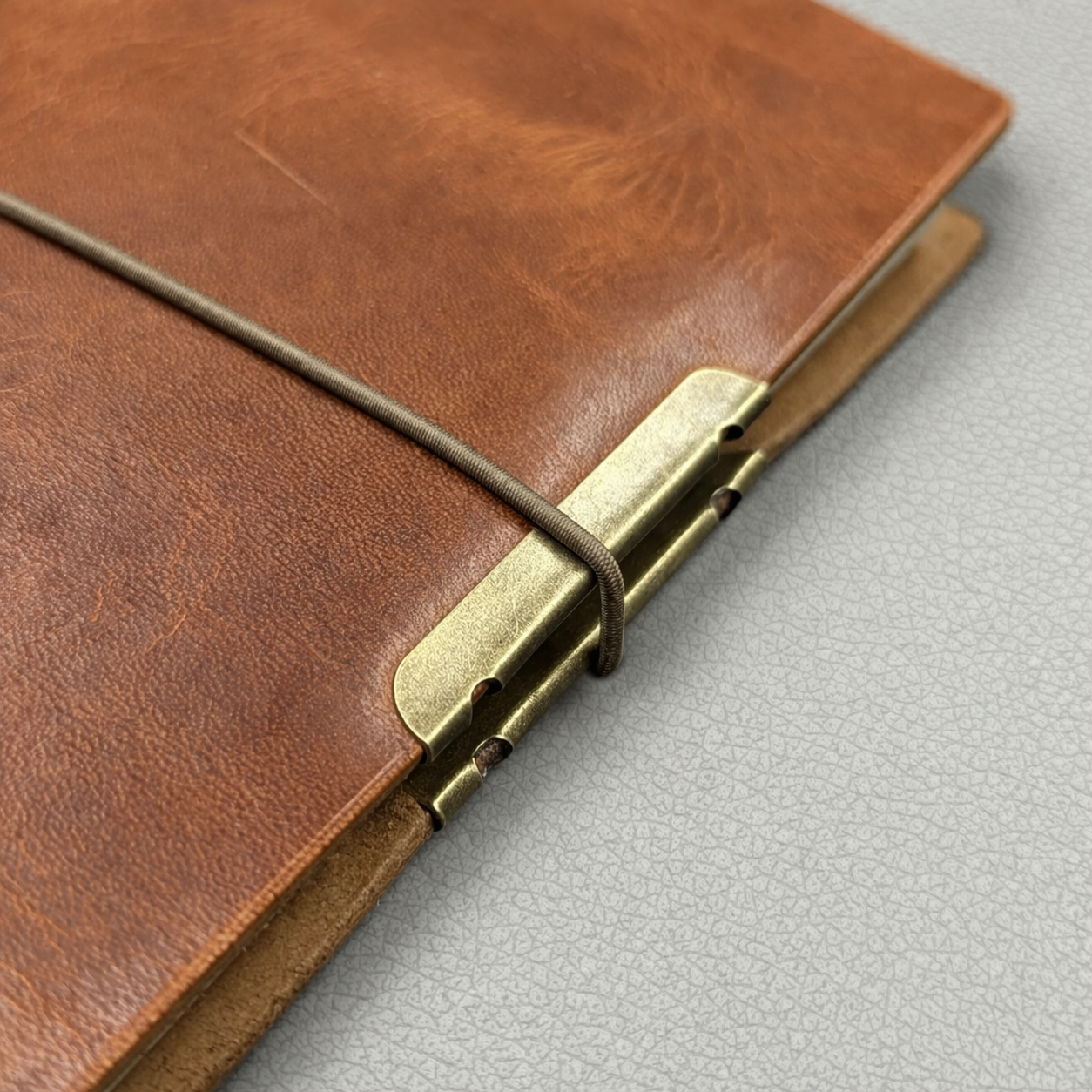 A6 Traveller's Notebook | Cognac, No. 1