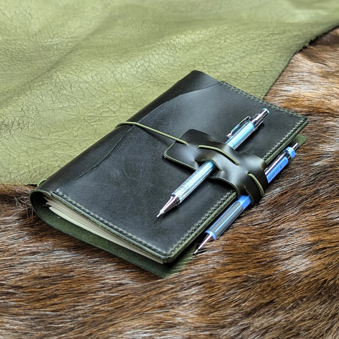 CUSTOM Traveller's Notebook | B6 Slim for A.T.