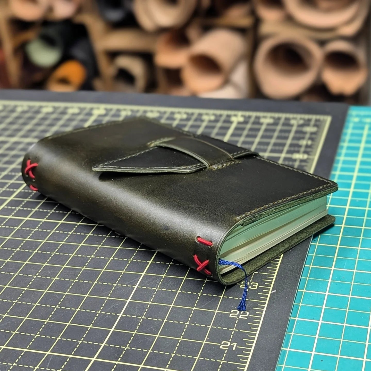 CUSTOM Traveller's Notebooks | B6 Slim for M.M.
