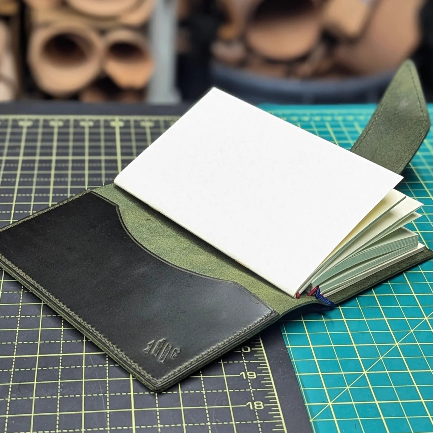 CUSTOM Traveller's Notebooks | B6 Slim for M.M.