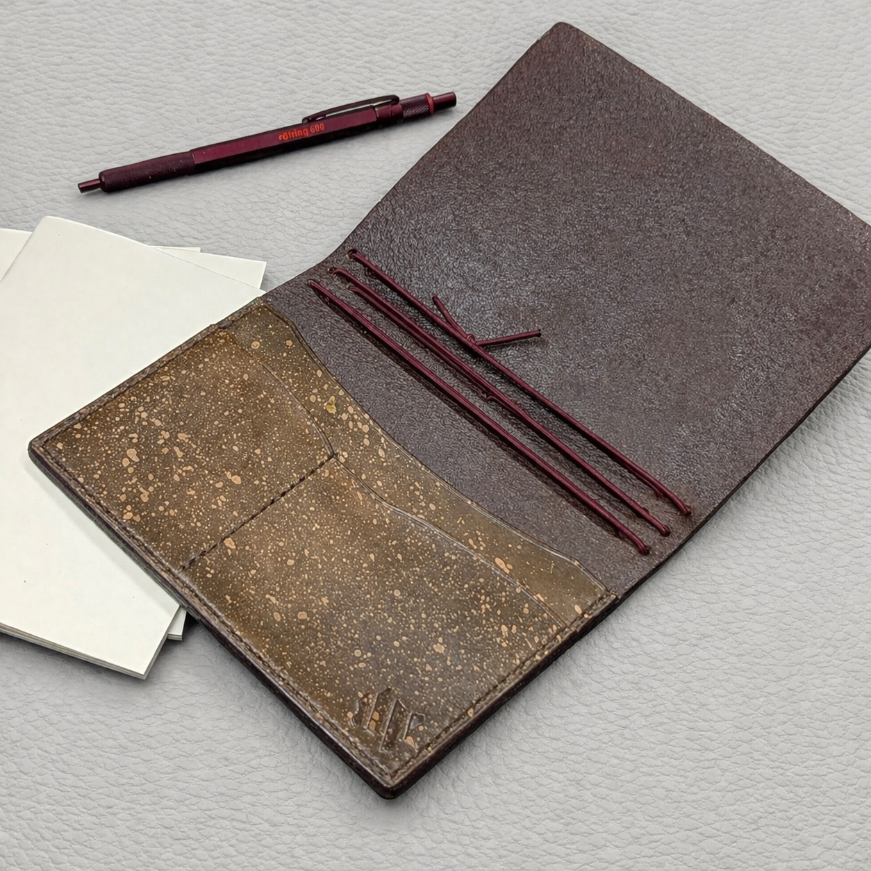 CUSTOM Traveller's Notebook | A6 for R.B.