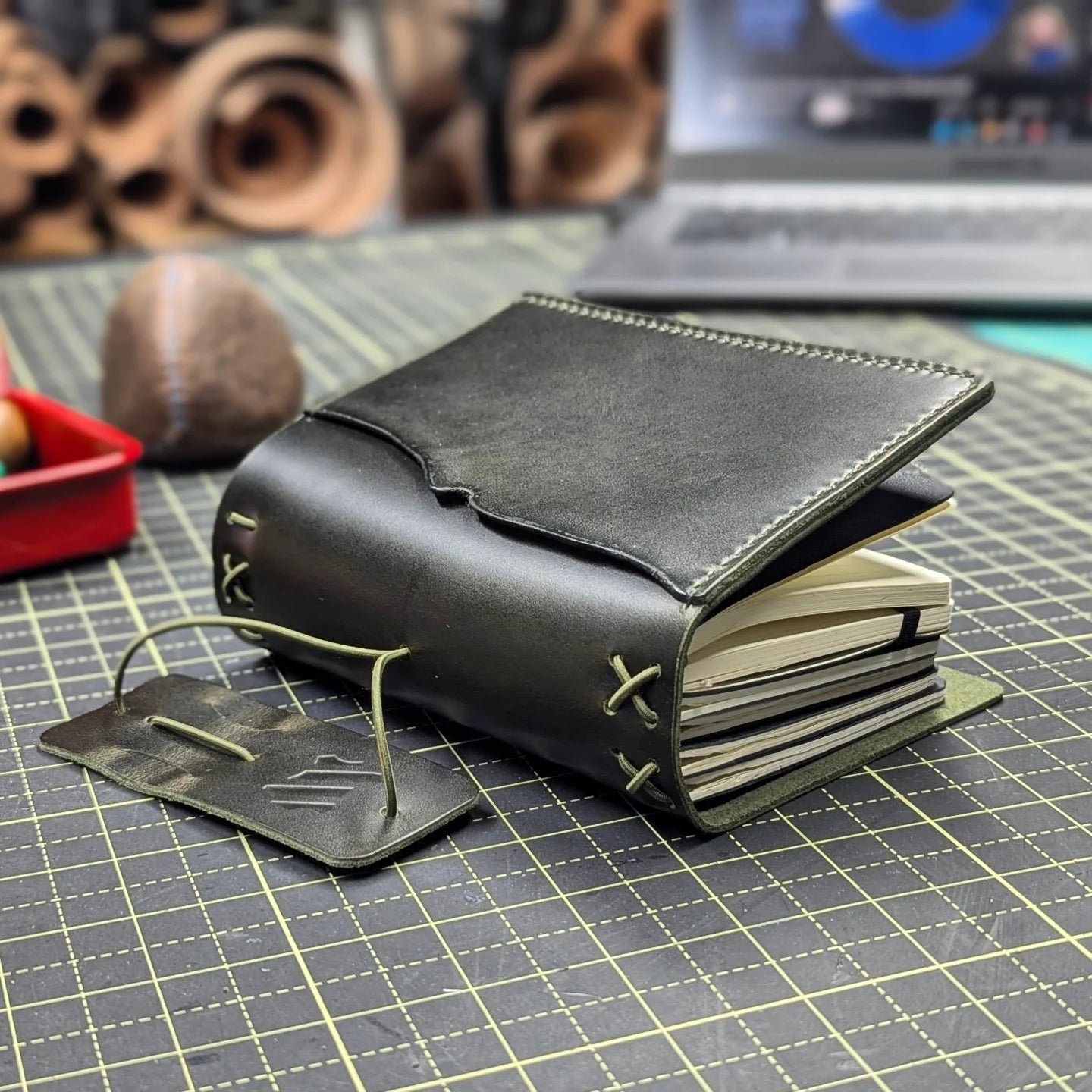 CUSTOM Traveller's Notebooks | Pocket + A5 for C.D.