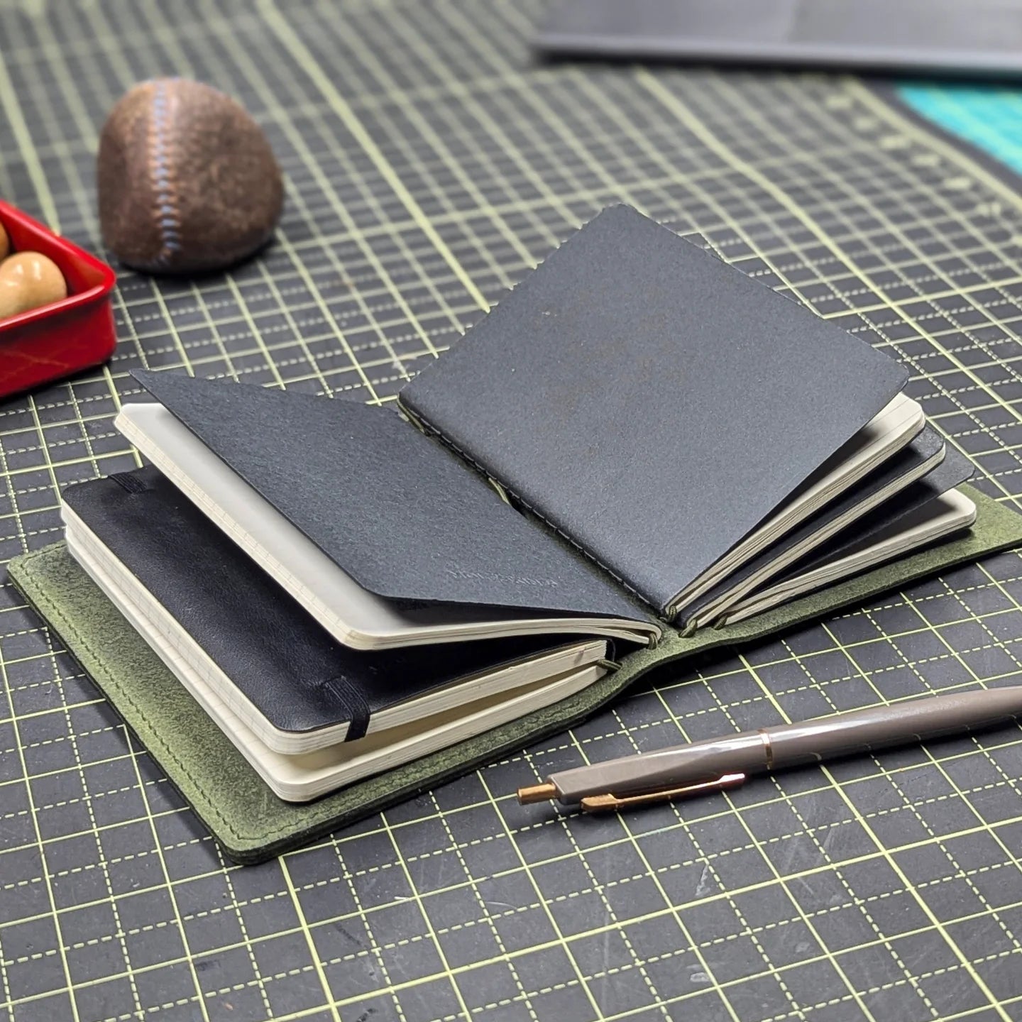CUSTOM Traveller's Notebooks | Pocket + A5 for C.D.