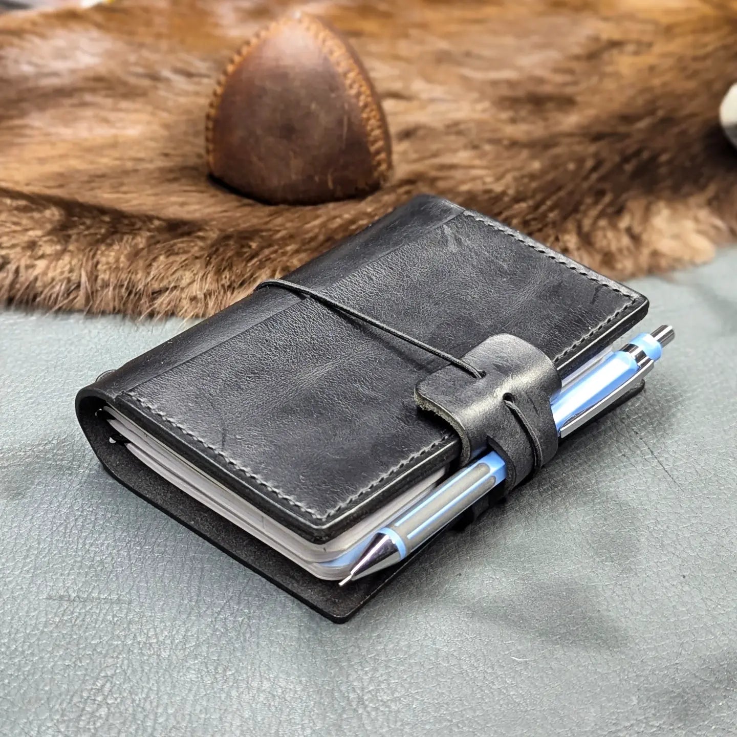 PASSPORT Traveller's Notebook | Long Haul BASALT, No. 3