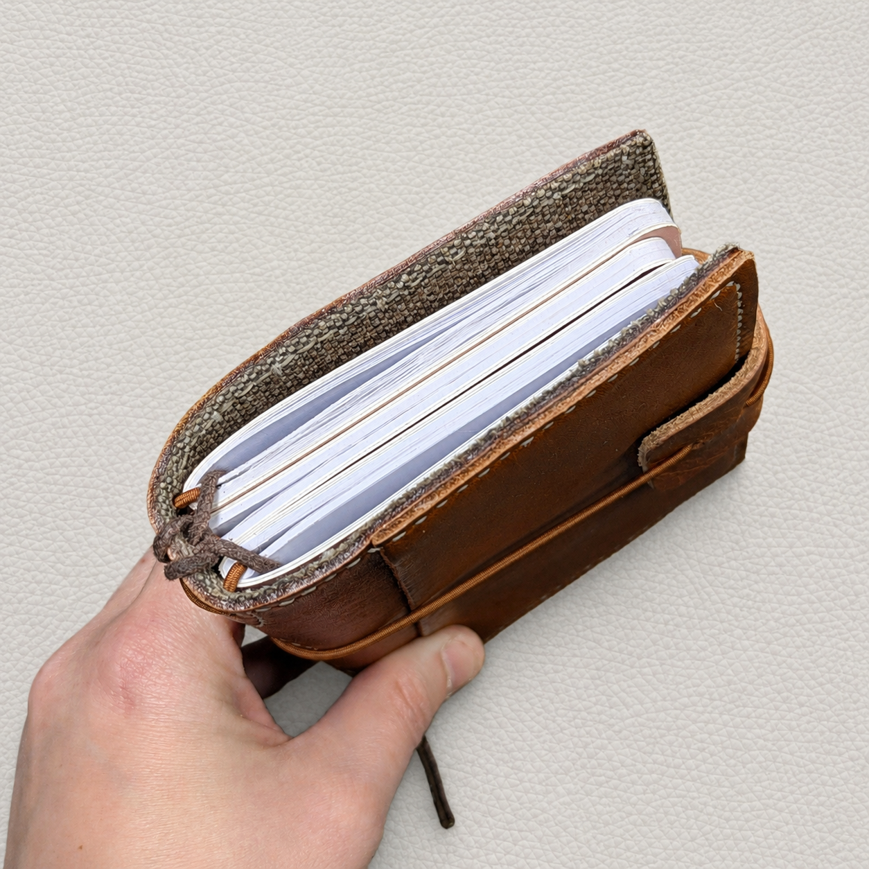PASSPORT Traveller's Notebook | Fabric Lined, No. 1