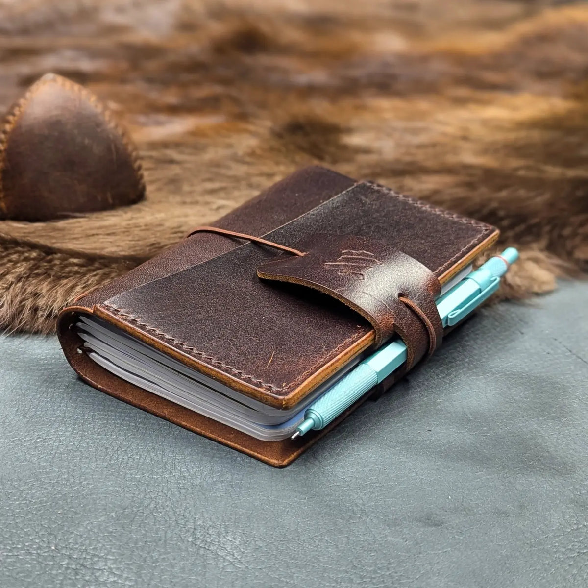 PASSPORT Traveller's Notebook | Forest Keep ROOTS, No. 10