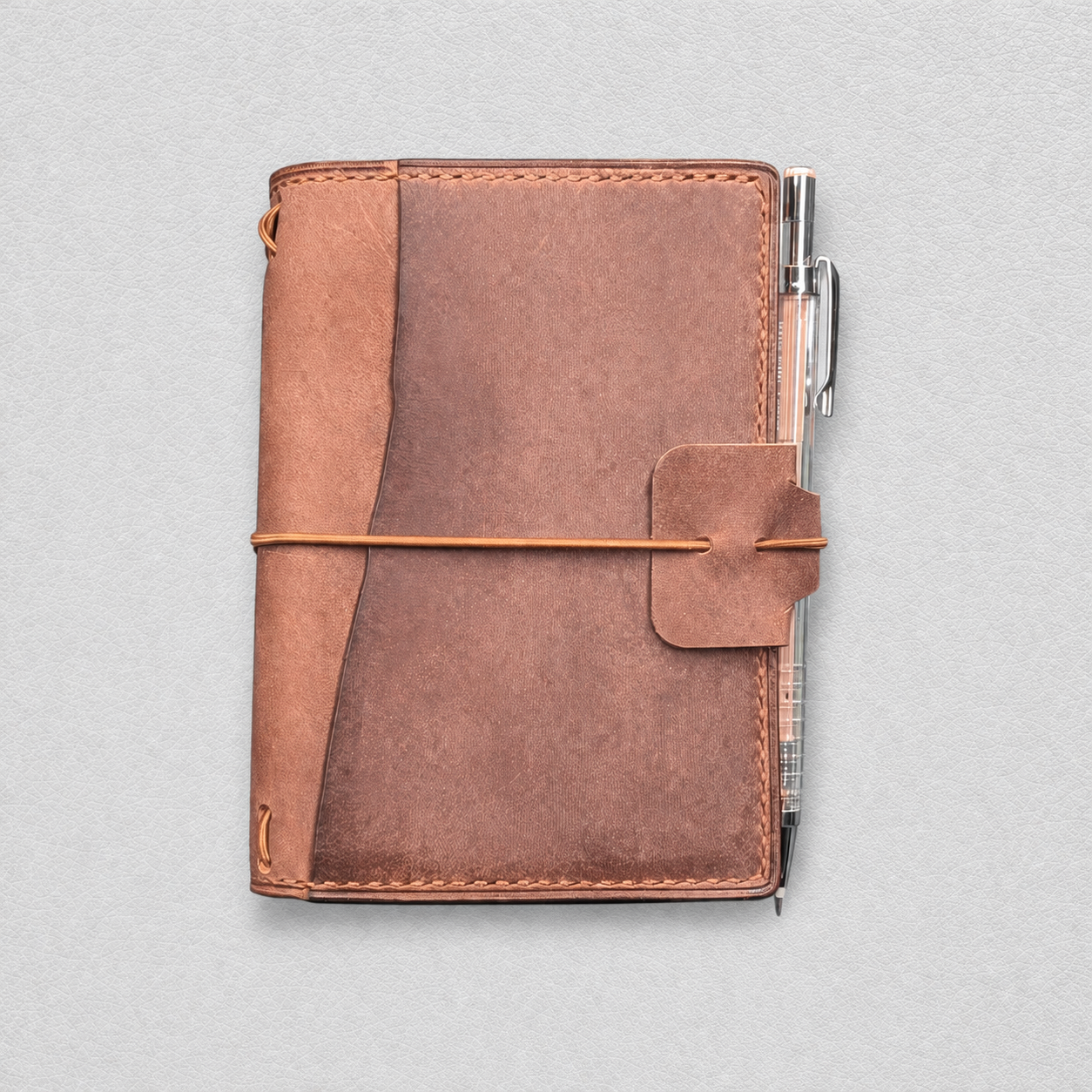 PASSPORT Traveller's Notebook | Ruggine Red, No. 1 + Key Fob