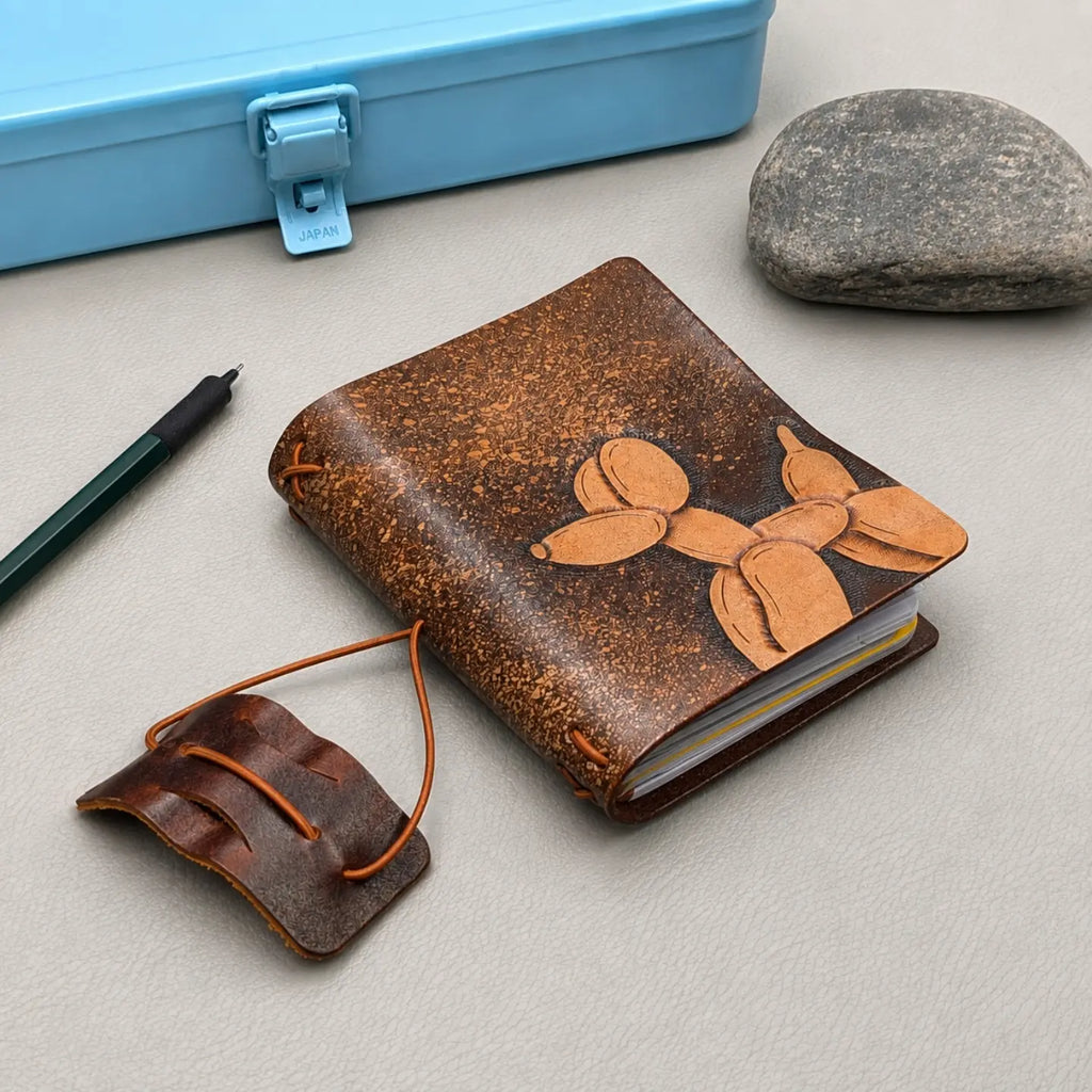 Passport Traveller's Notebook | Tooled Balloon Dog, No. 2