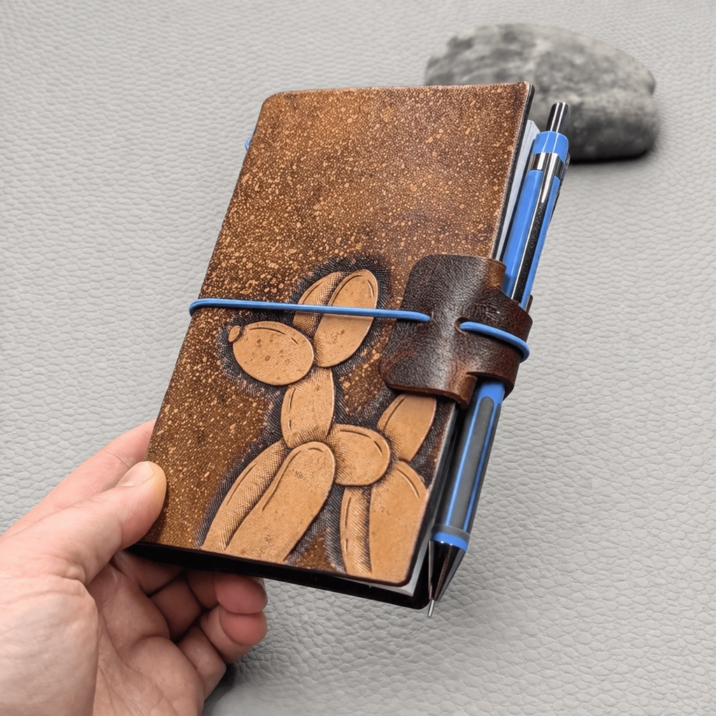 PASSPORT Traveller's Notebook | Tooled Balloon Dog, No. 3