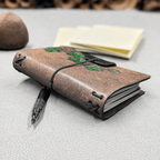 PASSPORT Traveller's Notebook | Tooled Painted Ivy Vine, No. 1