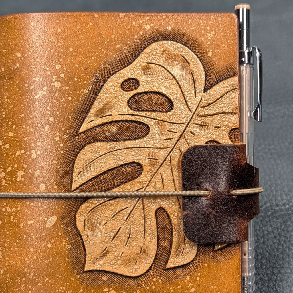 PASSPORT Traveller's Notebook | Tooled Monstera Leaf, No. 4