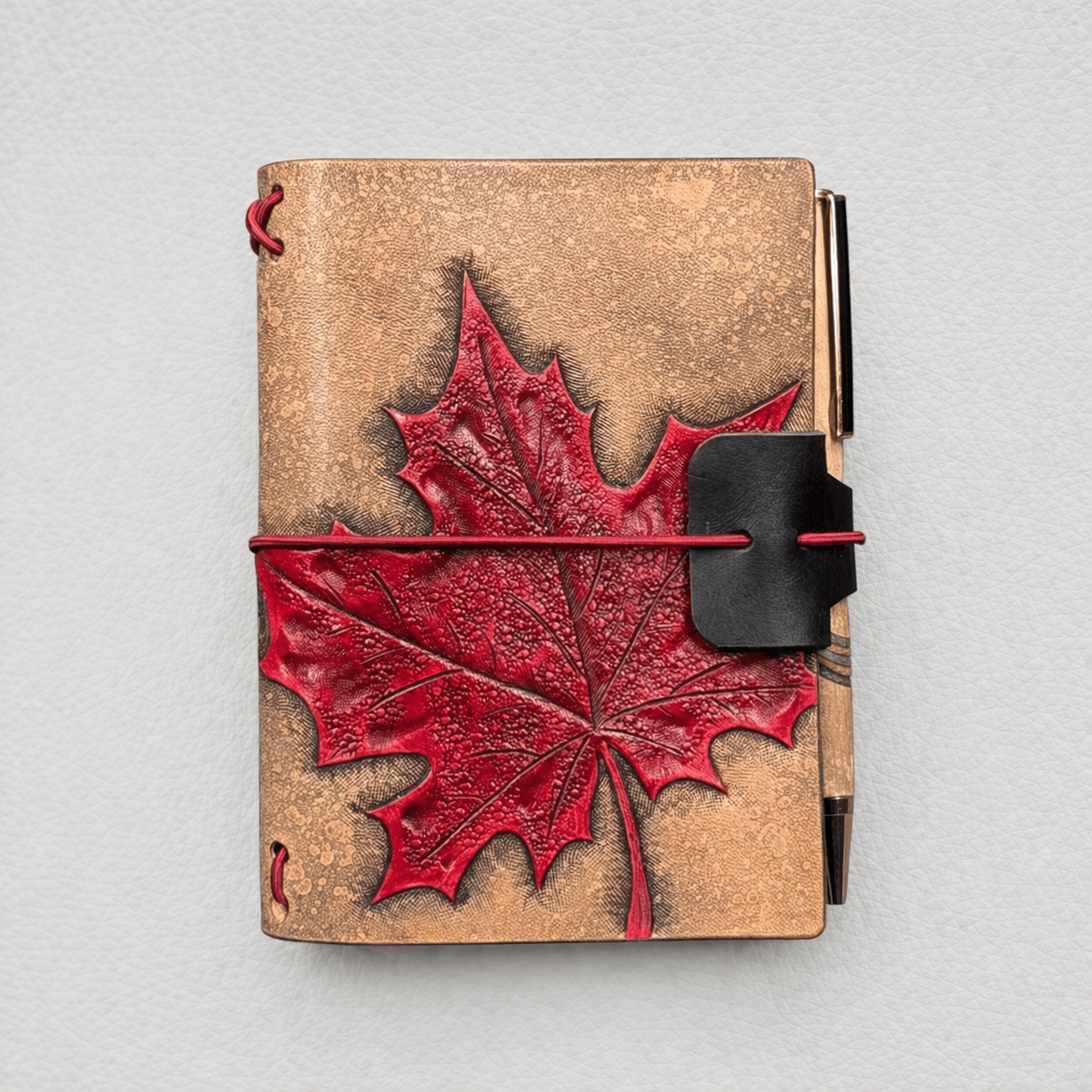 PASSPORT Traveller's Notebook | Tooled Maple Leaf, No. 2
