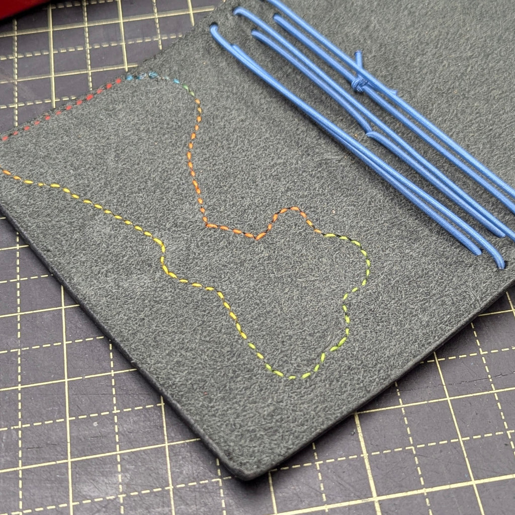 POCKET Traveller's Notebook | "Up & Away", No. 1