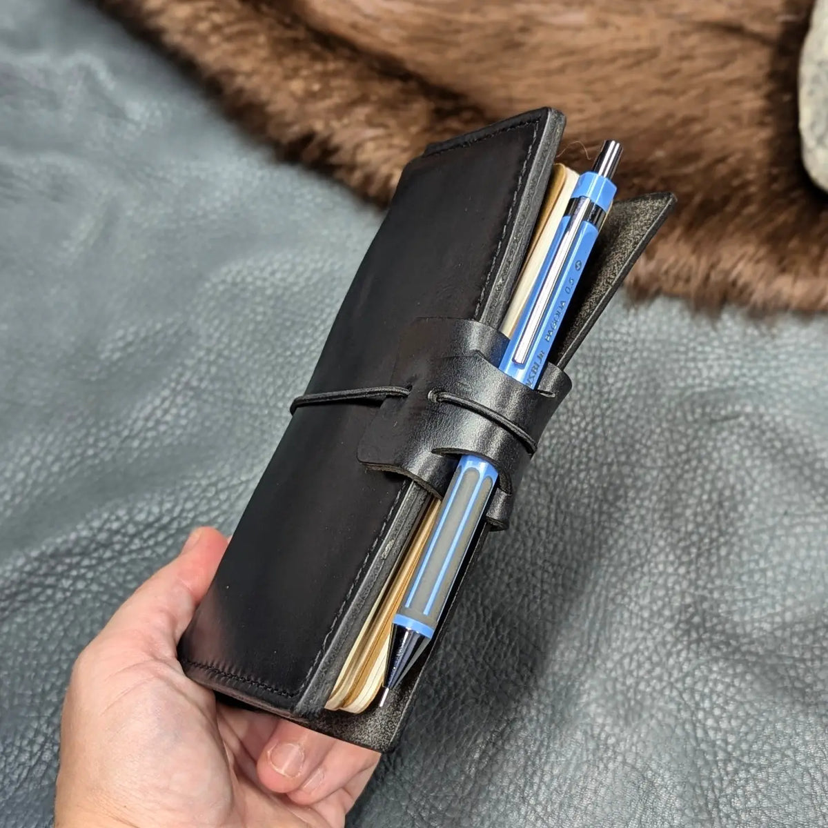 POCKET Traveller's Notebook | Long Haul BASALT, No. 1