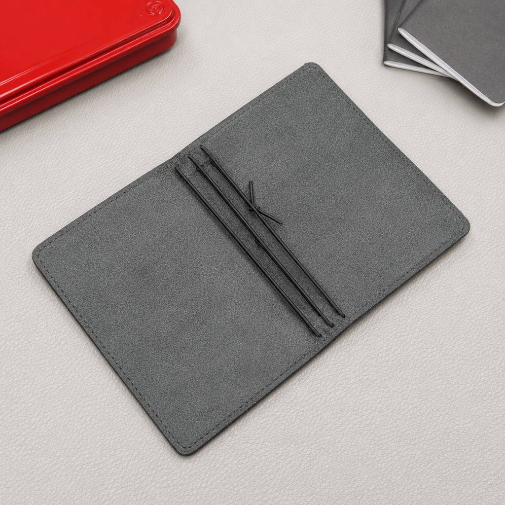 POCKET Traveller's Refillable Notebook | Beaver Tail