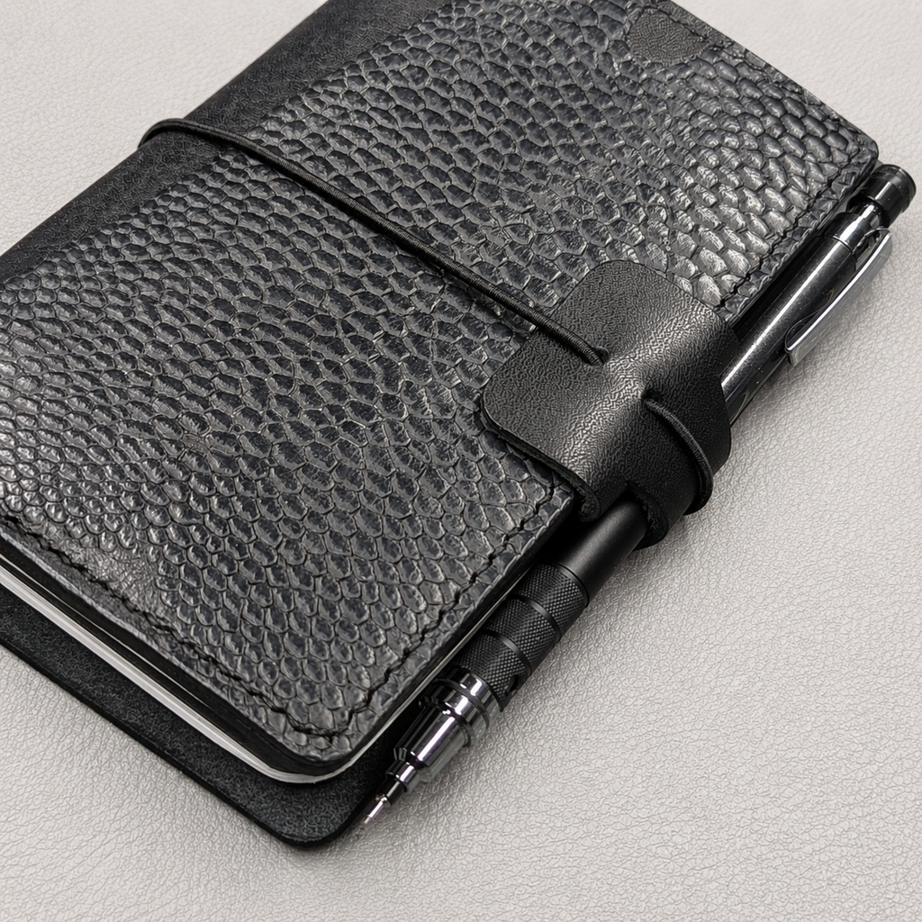POCKET Traveller's Refillable Notebook | Beaver Tail