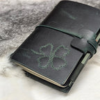 POCKET Traveller's Notebook | Continuous Line Clover