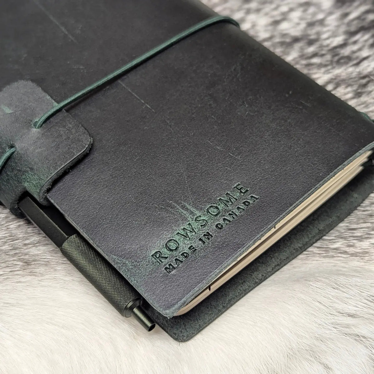 POCKET Traveller's Notebook | Continuous Line Clover