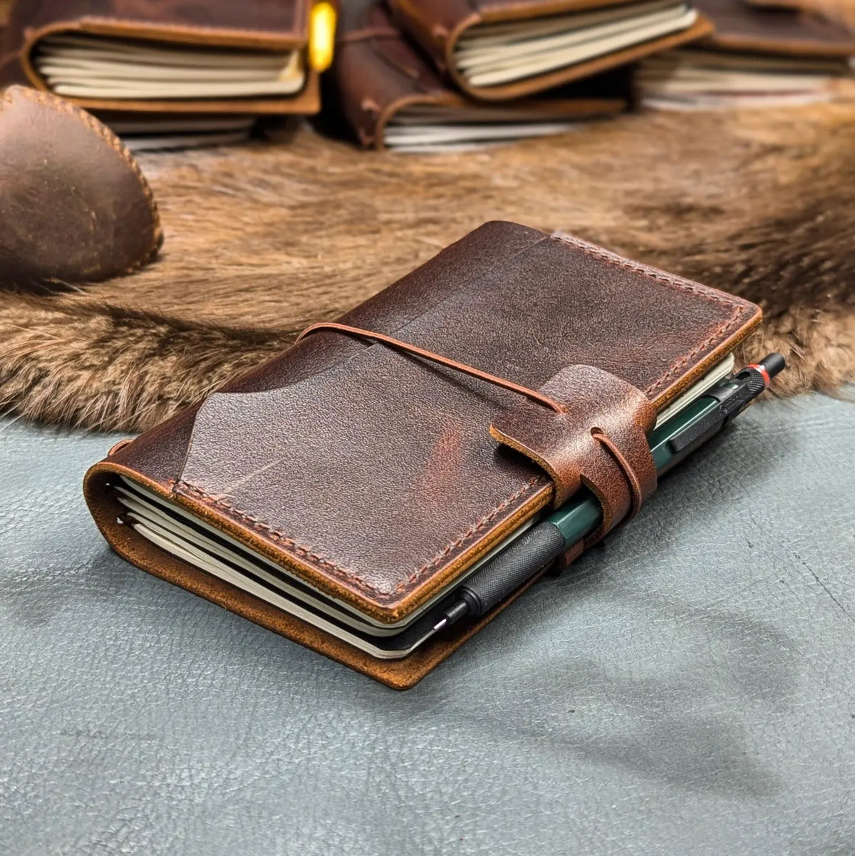 POCKET Traveller's Notebook | Forest Keep ROOTS, No. 12