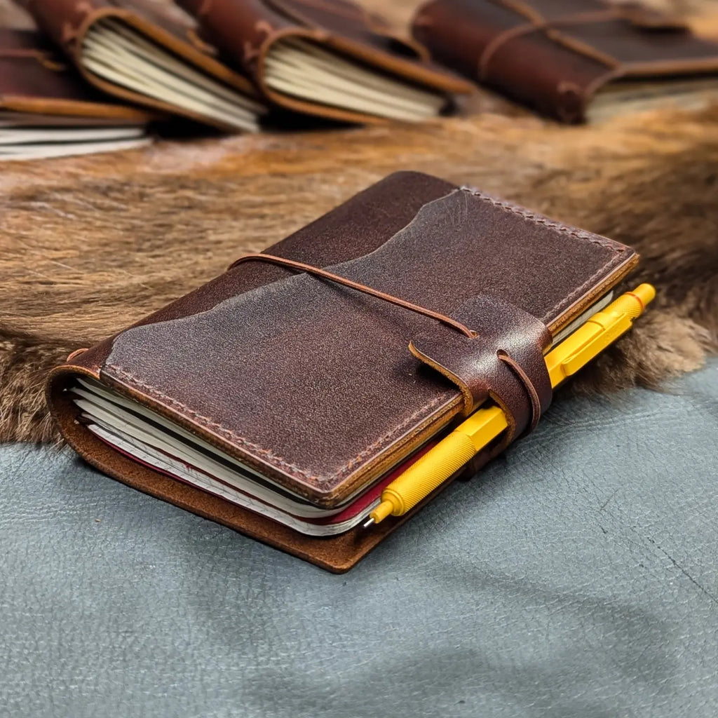 POCKET Traveller's Notebook | Forest Keep ROOTS, No. 15