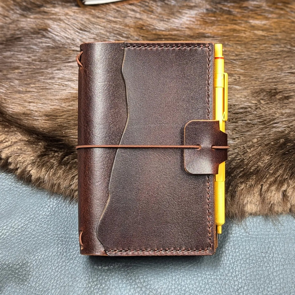 POCKET Traveller's Notebook | Forest Keep ROOTS, No. 15