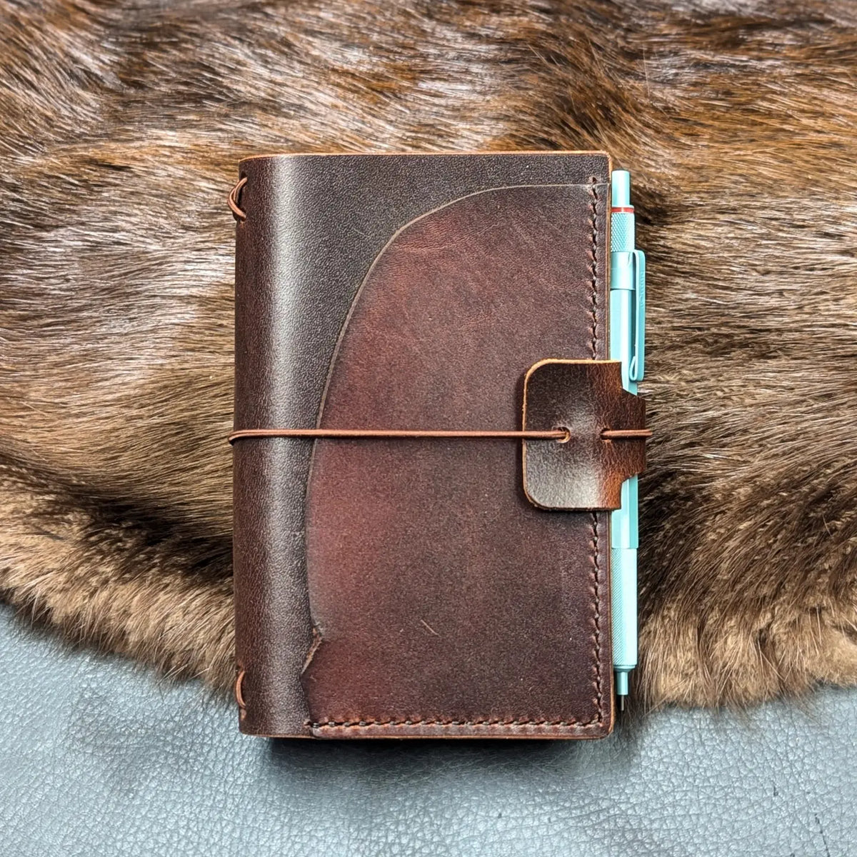 POCKET Traveller's Notebook | Forest Keep ROOTS, No. 17