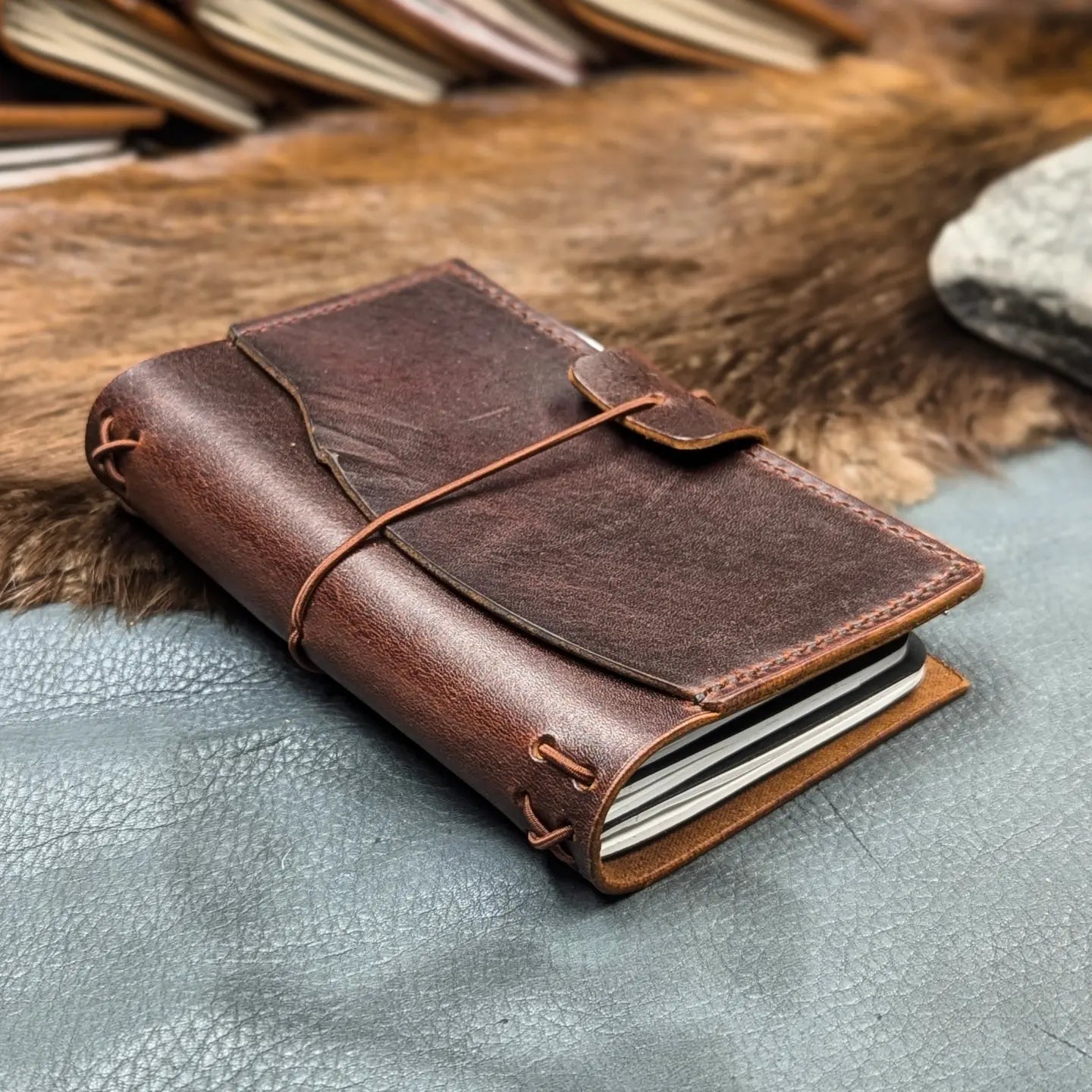 POCKET Traveller's Notebook | Forest Keep ROOTS, No. 9