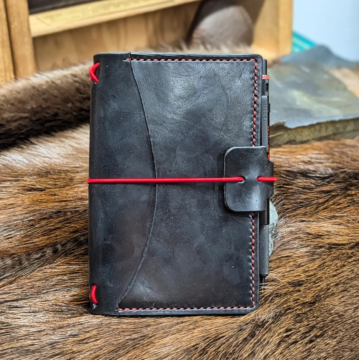 POCKET Traveller's Notebook | Long Haul BASALT, No. 4