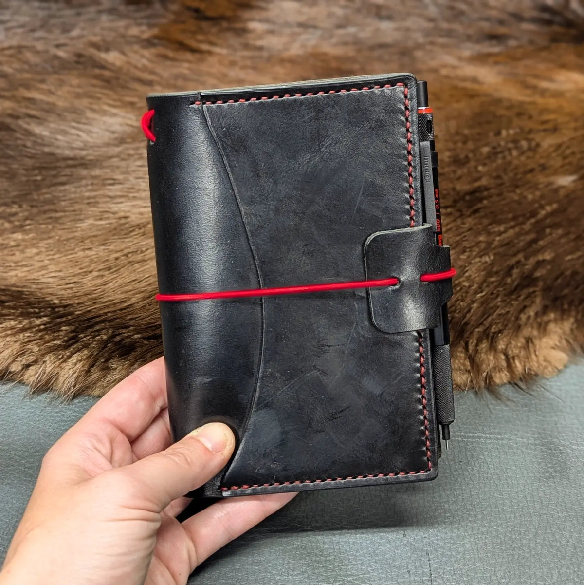 POCKET Traveller's Notebook | Long Haul BASALT, No. 4