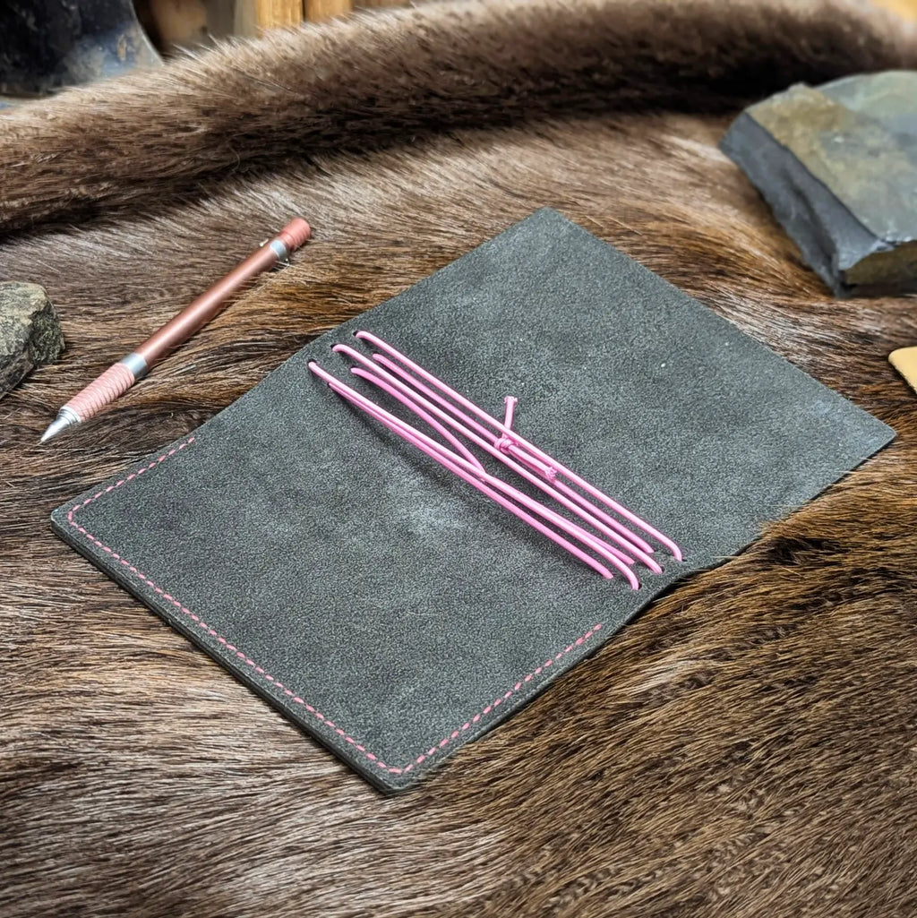 POCKET Traveller's Notebook | Long Haul BASALT, No. 5