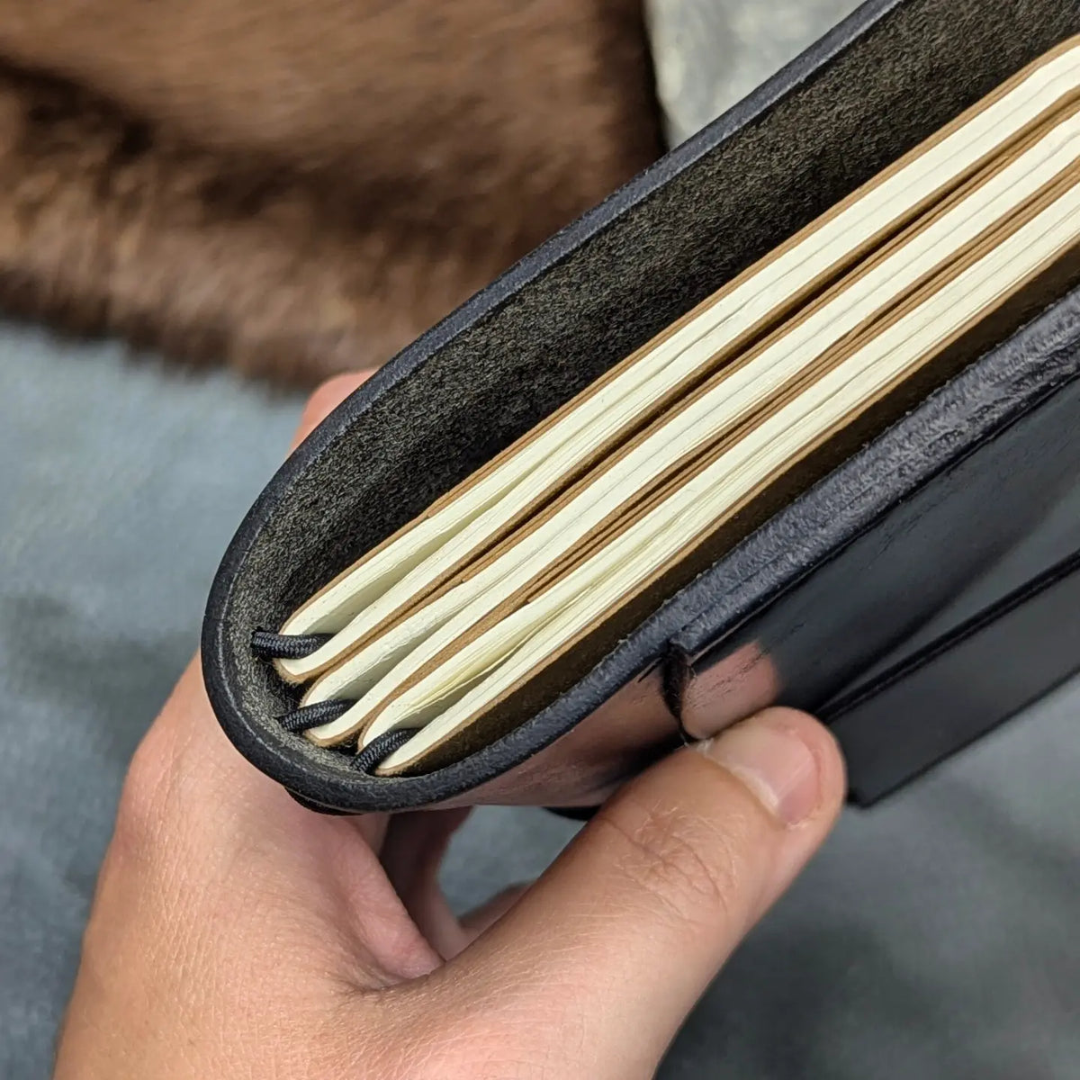 POCKET Traveller's Notebook | Long Haul BASALT, No. 1