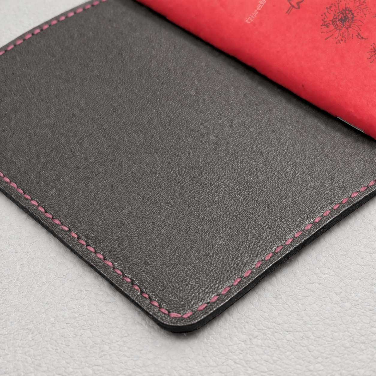 POCKET Traveller's Notebook | Charcoal Nubuck, No. 1