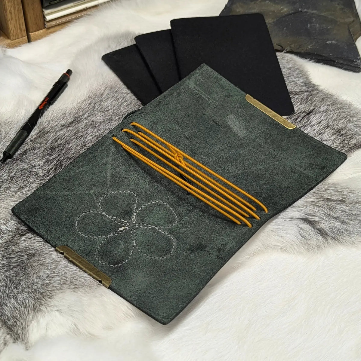 POCKET Traveller's Notebook | Stitched Flower