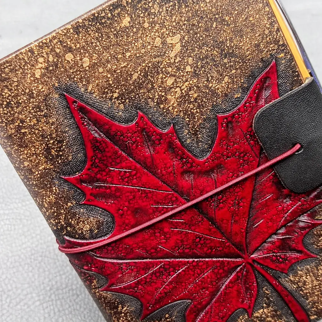 POCKET Traveller's Notebook | Tooled Maple Leaf, No 1.