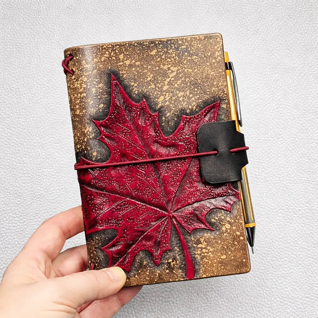 POCKET Traveller's Notebook | Tooled Maple Leaf, No 1.